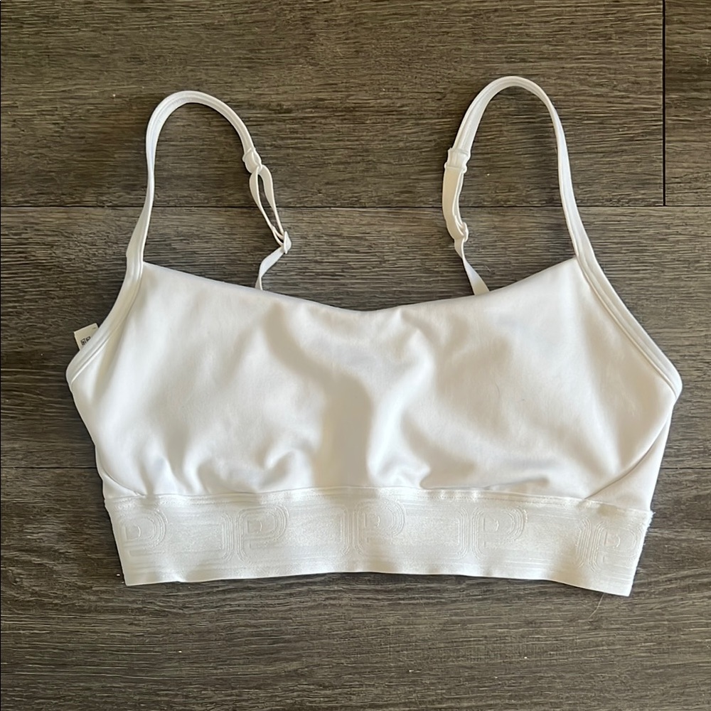 Victoria’s Secret ultimate scoop sports bra